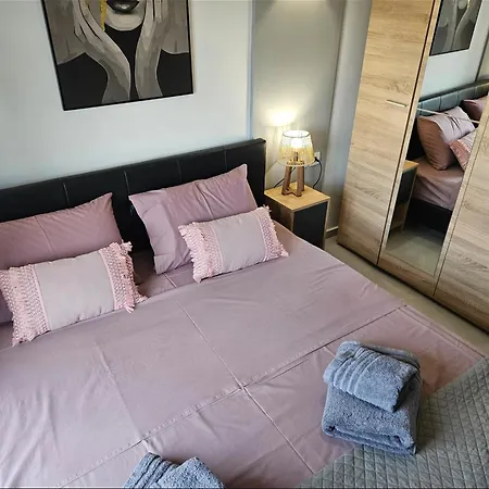 Z8centralapartmentnearthesea 公寓 Ofrínion