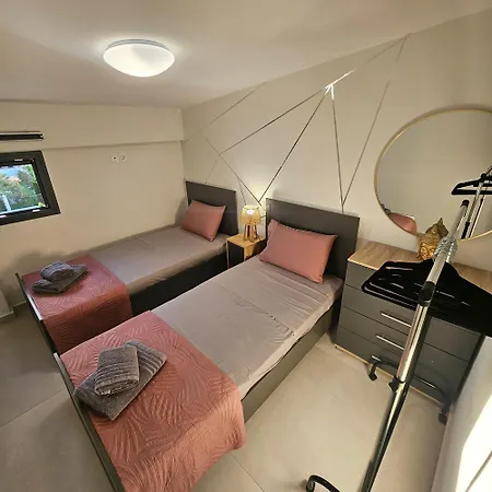 Z8centralapartmentnearthesea Ofrínion