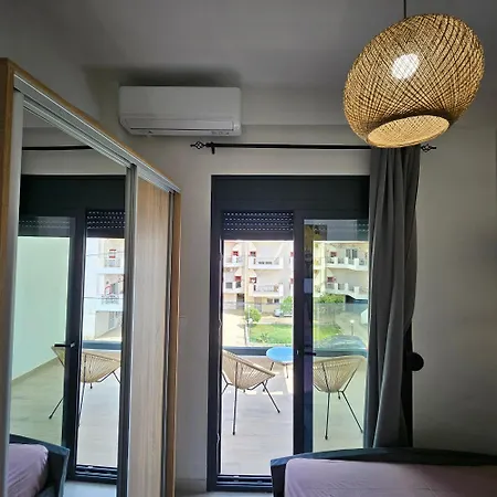 Z8centralapartmentnearthesea Ofrínion