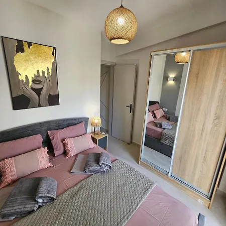Z8centralapartmentnearthesea Ofrínion