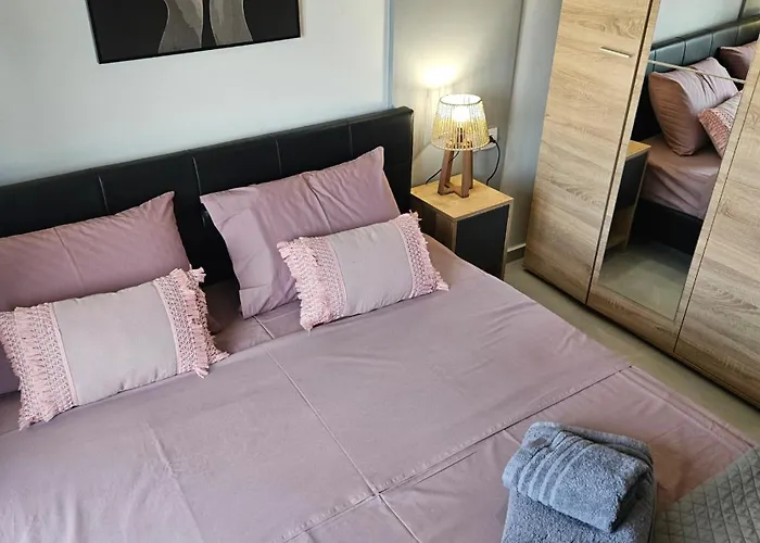Z8centralapartmentnearthesea 公寓 Ofrínion
