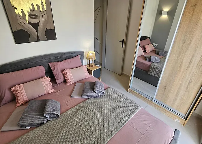 公寓 Z8centralapartmentnearthesea Ofrínion